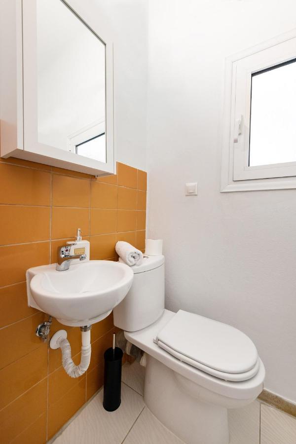 Porto Sea View Apartments - Mitropoleos 127 Солун Екстериор снимка